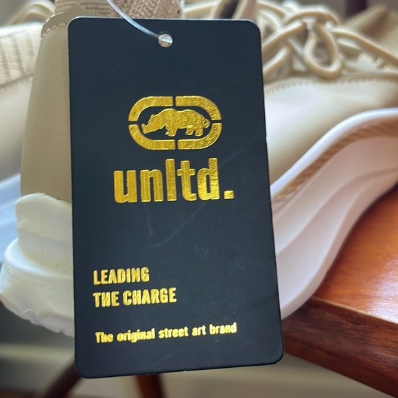 NWT Echo Unltd Men’s Cream/Tan Sneakers Size 9.5 - Picture 5 of 10